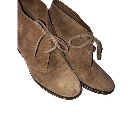 J. Crew‎ Suede Wedge Chukka Desert Ankle BOOTIES Boots - Size 8 - Tan Lace Up - Picture 3 of 12